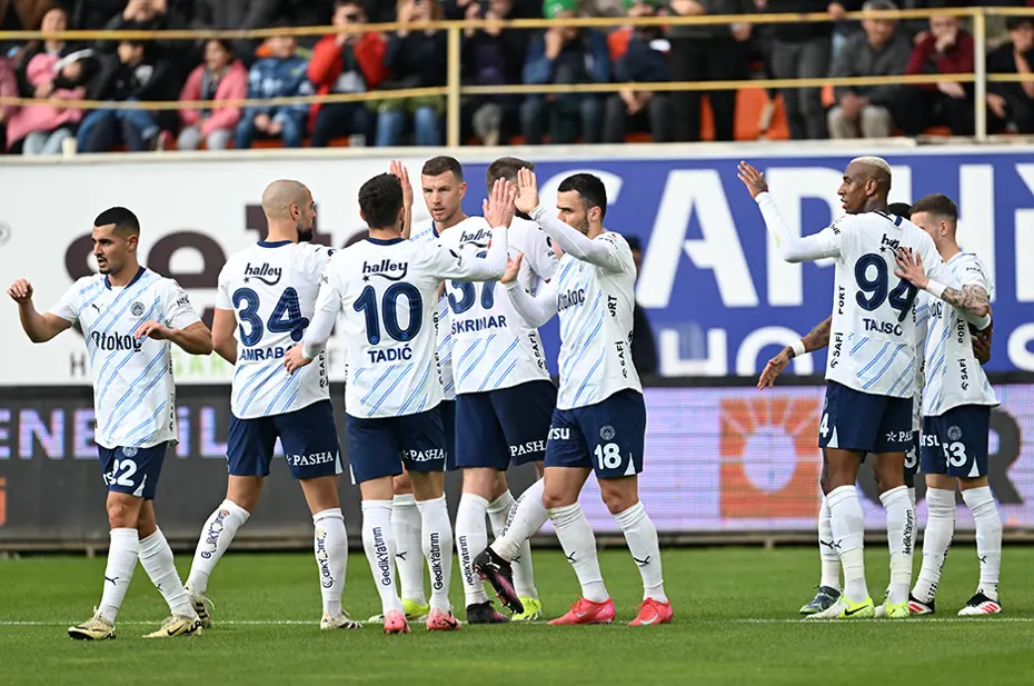 CANLI: Fenerbahçe - Anderlecht maçı canlı izle bilgisi | Fenerbahçe - Anderlecht maçı hangi kanalda? - 3