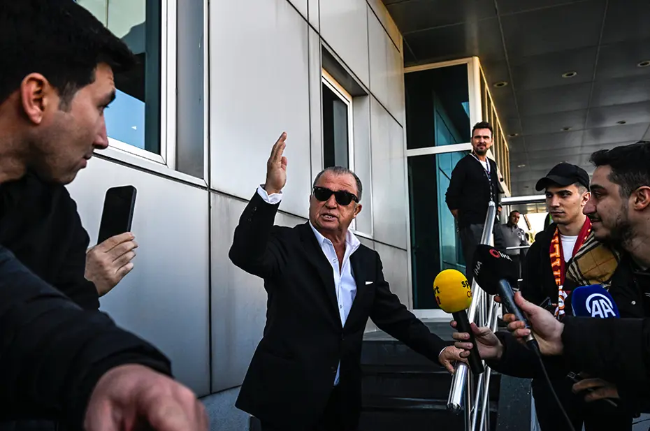 Fatih Terim'den transfer için flaş açıklama: Türkiye'den takviye yapacak mı? - 5 Fatih Terim'den transfer için flaş açıklama: Türkiye'den takviye yapacak mı? - 5