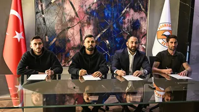 Adanaspor'da 3 imza birden geldi