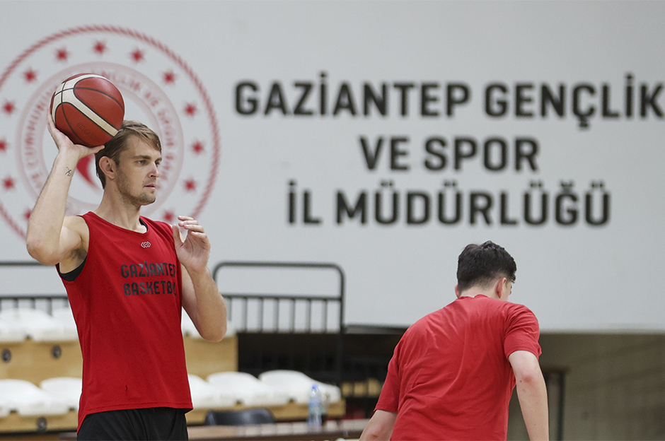 Gaziantep Basketbol'da hedef yarı final