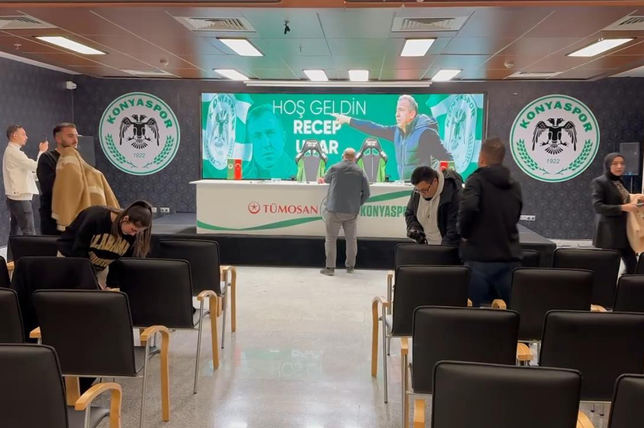 Basın mensuplarından Konyaspor ve Recep Uçar'a protesto