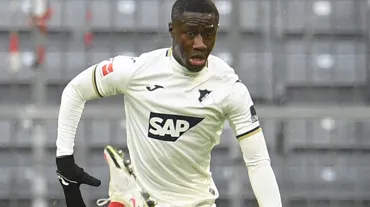 Trabzonspor'dan çifte transfer: Bir hücuma bir stopere