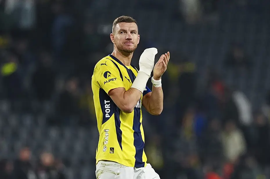 Dünya devinden Dzeko bombası: 39 yaşında geri dönüyor - 4