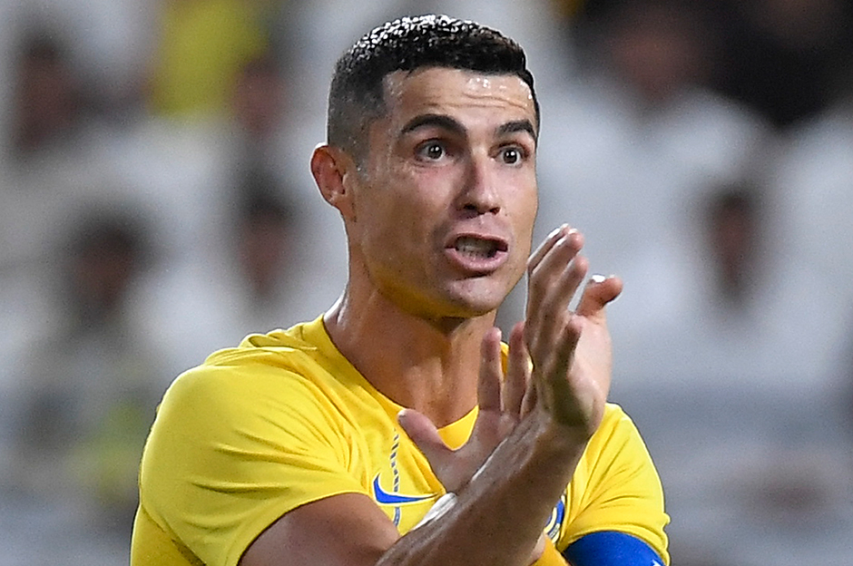 İZLE | Cristiano Ronaldo'nun sert frikiği kameramanın başında patladı