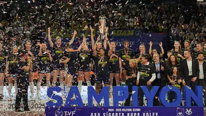 Kupa Voley'de şampiyon Fenerbahçe