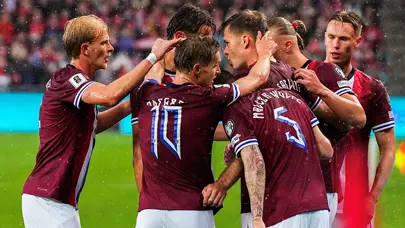 Norveç, İtalya'nın fişini ilk yarıda çekti