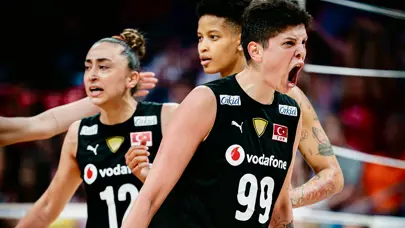 Ebrar Karakurt ve Melissa Vargas'tan rekor