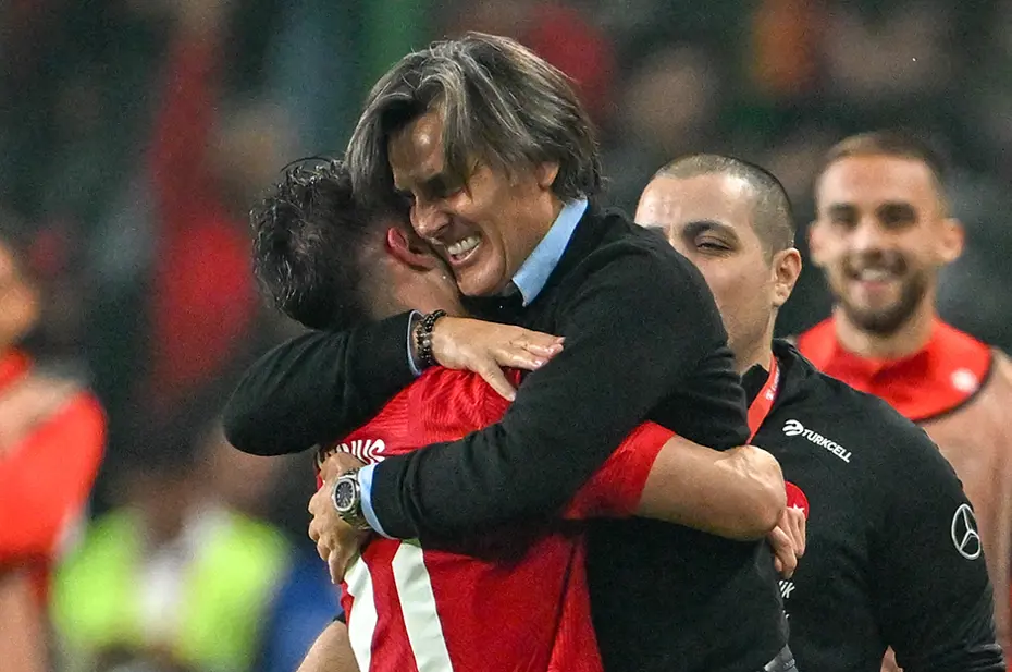 Montella'nın beklediği çıkışı yaptı: A Milli Takım'da ilk 11 oynatacak - 4 Montella'nın beklediği çıkışı yaptı: A Milli Takım'da ilk 11 oynatacak - 4