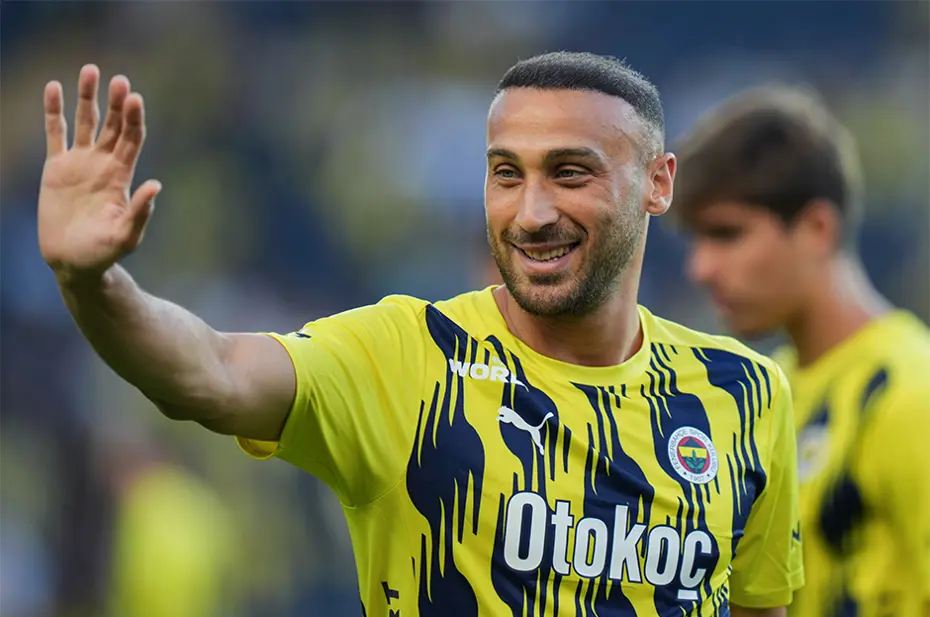 Cenk Tosun, Fenerbahçe'den ayrılıyor mu? Sürpriz teklife olumlu bakıyor - 3