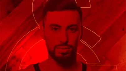 Fenerbahçe'den ayrıldı, Galatasaray'a imza attı