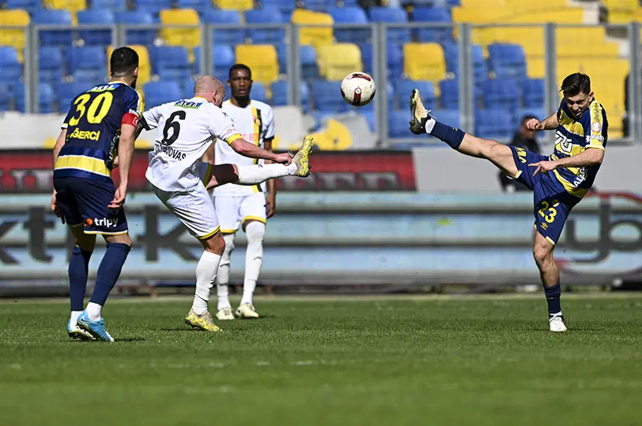 Ankaragücü'nden hastaneye kaldırılan Ertaç Özbir için açıklama - 2
