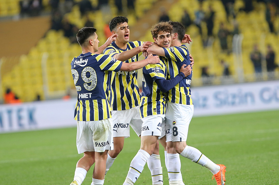 "Fenerbahçe'nin genç oyuncusuna ABD'den ilgi var"