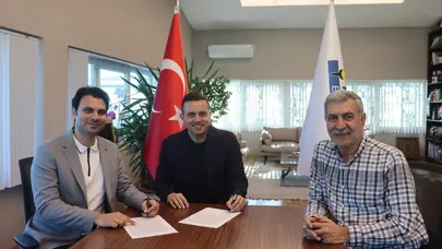 Nesibe Aydın'da baş antrenörlüğe Efe Güven getirildi