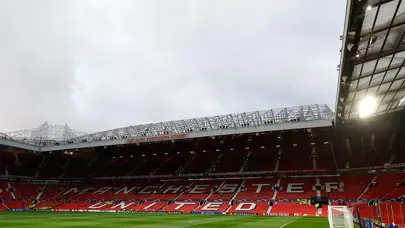Manchester United - Barnsley: Altay Bayındır ilk 11'de