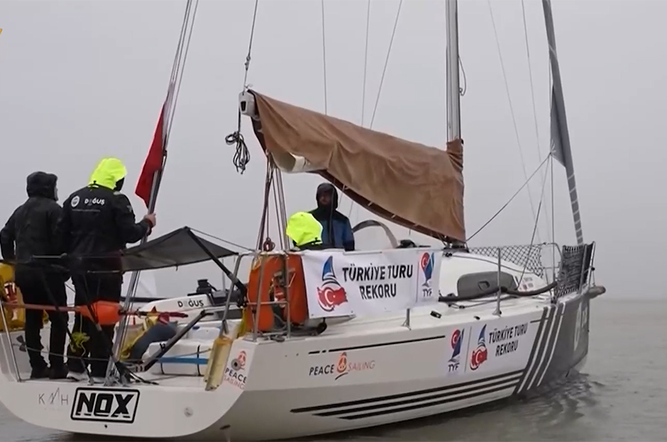 Fenerbahçe Doğuş Yelken'den Türkiye rekoru