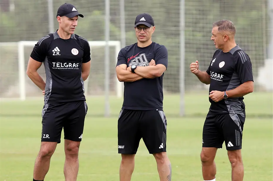 Alex de Souza'dan gece yarısı bir Galatasaray açıklaması daha - 3