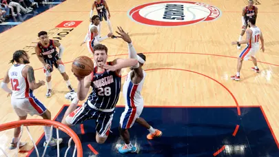 Alperen Şengün "double-double" yaptı, Rockets kazandı