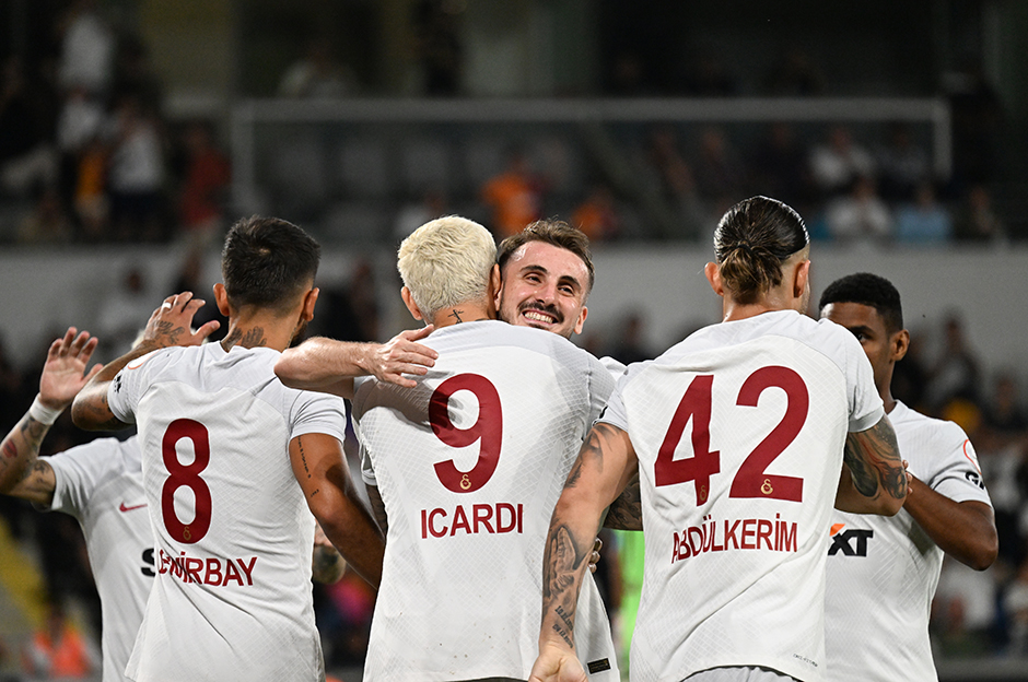 Galatasaray yenilmezlik serisini 18 maça çıkardı