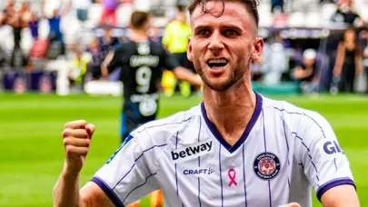 Branco van den Boomen ile anlaşma sağlandı; bonservissiz imzalıyor