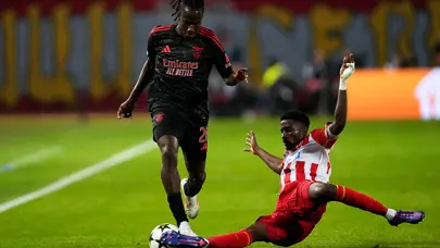 Galatasaray'ın gündemindeydi: Issa Kabore imzayı attı