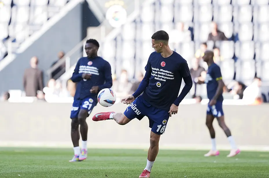 İlk 11 sayılırken olanlar oldu: Fenerbahçe'de Ali Koç, yönetim ve futbolculara büyük tepki - 4