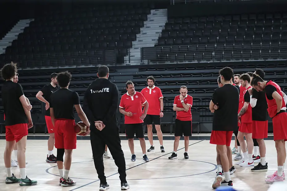 Kendrick Nunn haberleri sonrası Ergin Ataman'dan ilk açıklama - 3 Kendrick Nunn haberleri sonrası Ergin Ataman'dan ilk açıklama - 3