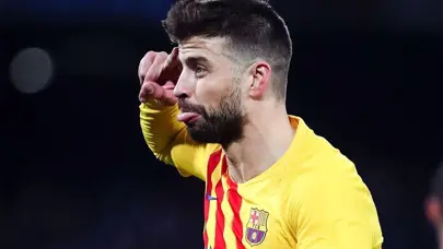 Yine Gerard Pique yine olay! Yumruk yumruğa kavga