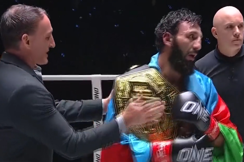 Azerbaycanlı Chingiz Allazov, Ermeni rakibine geçit vermedi