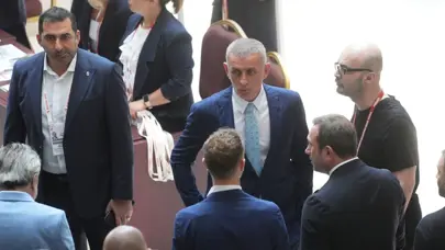 TFF başkanlık seçiminde tansiyon yükseldi: İbrahim Hacıosmanoğlu yerinden kalkıp itiraz etti