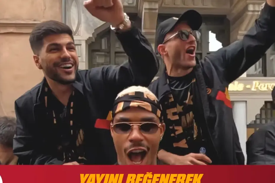 Osimhen'in şaşkınlığı: "Bu kulüp çok büyük!" - 2 Osimhen'in şaşkınlığı: "Bu kulüp çok büyük!" - 2