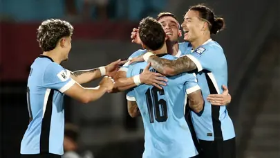 İZLE | Dünya Kupası elemelerinde gecenin maçı: Uzatma dakikaları karşılaşmaya damga vurdu