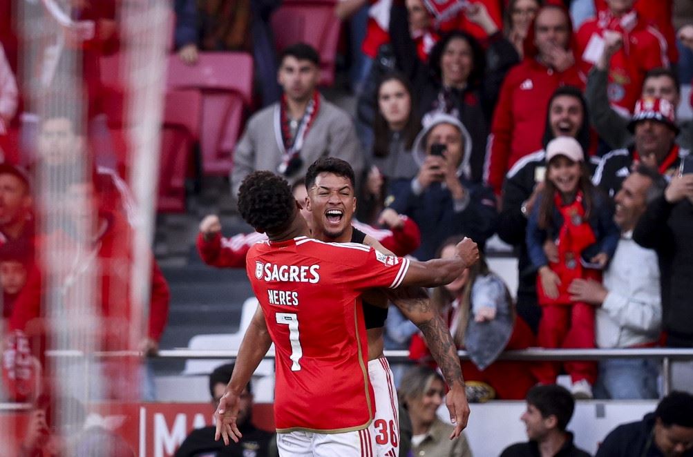 David Neres kimdir, kaç yaşında ve hangi takımlarda oynadı? David Neres’in kariyeri