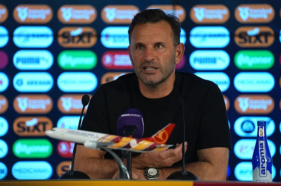 Okan Buruk transferde isim verdi: "Düşündük, kulübü vermek istemedi" - 4