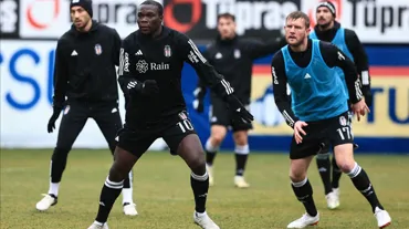 Beşiktaş'tan 3 futbolcu için sakatlık açıklaması