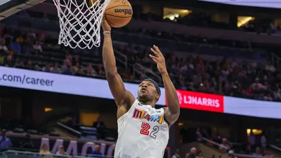 Jimmy Butler'ın forması depremzedelere destek için satışa çıkıyor