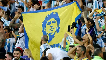 Diego Armando Maradona vefatının 3. yılında anılıyor
