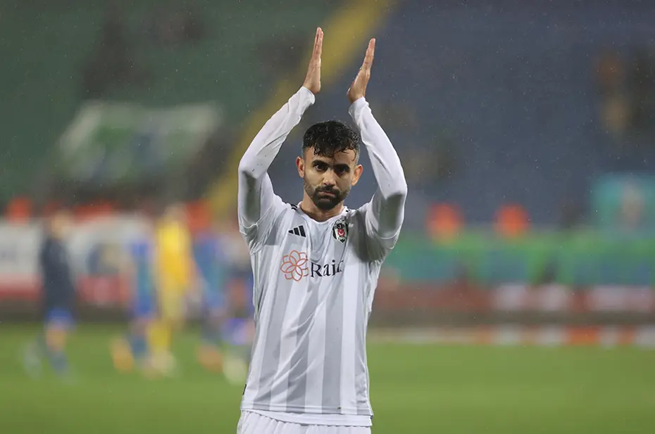5 katı maaş talebine ret: Beşiktaş'ta 5 futbolcuya veda - 2 5 katı maaş talebine ret: Beşiktaş'ta 5 futbolcuya veda - 2