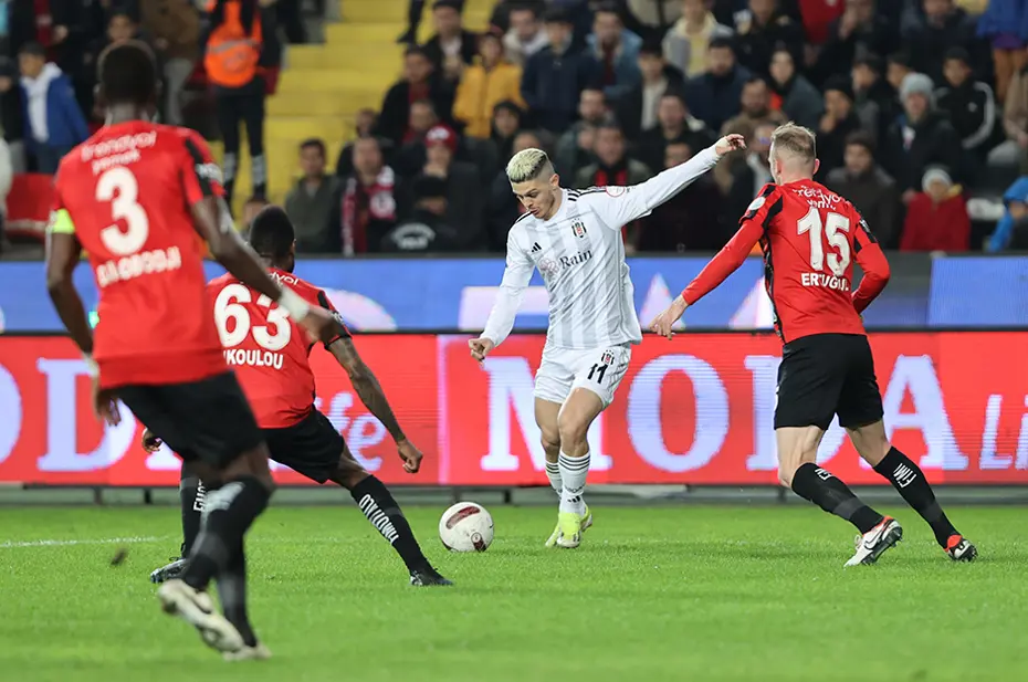 SÜPER LİG | Beşiktaş - Gaziantep FK maçı ne zaman, saat kaçta, hangi kanalda? (İlk 11) - 6