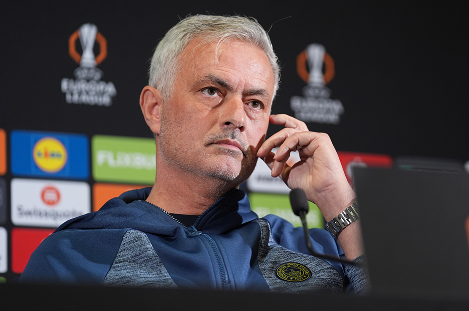 Mourinho'nun herkesi şaşırtan kararının sebebi ortaya çıktı