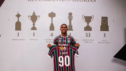 Resmen açıklandı: Douglas Costa imzayı attı