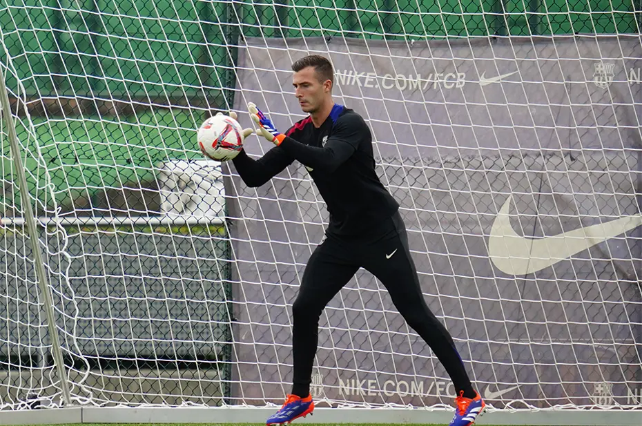 Barcelona kaleye çözüm arıyor: İlk aday Inaki Pena - 4