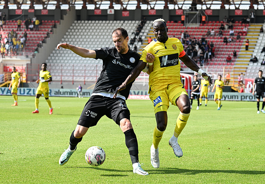 Ümraniyespor, Süper Lig'e veda etti