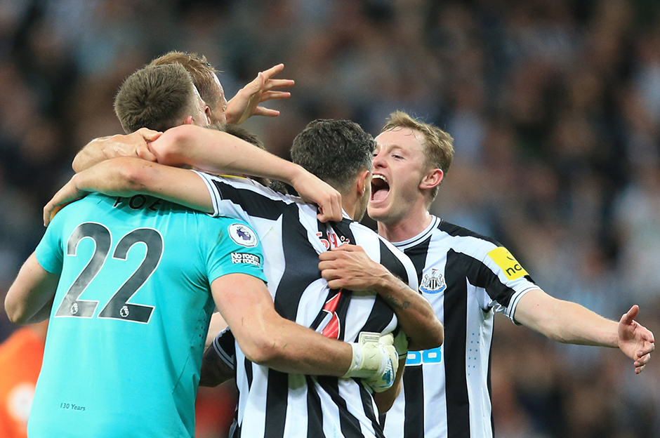 Newcastle United 21 yıl sonra Şampiyonlar Ligi biletini kaptı