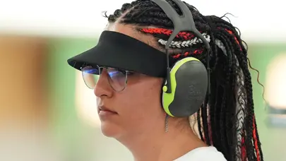 Milli atıcı Şevval İlayda Tarhan finalde