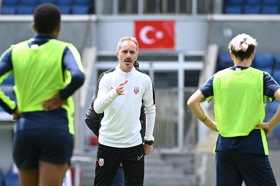 ABB FOMGET, şampiyonluk maçında Galatasaray'ı konuk edecek: "Böyle bir averaj durumu oluştu"