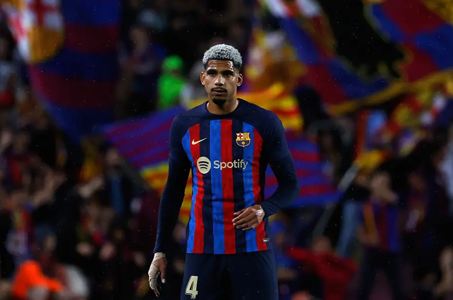 Serbest kalma bedeli 1 milyar Euro olan futbolcular - 13