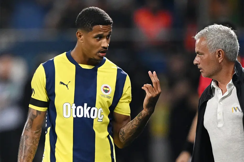 Fenerbahçe'de Jayden Oosterwolde gelişmesi - 2