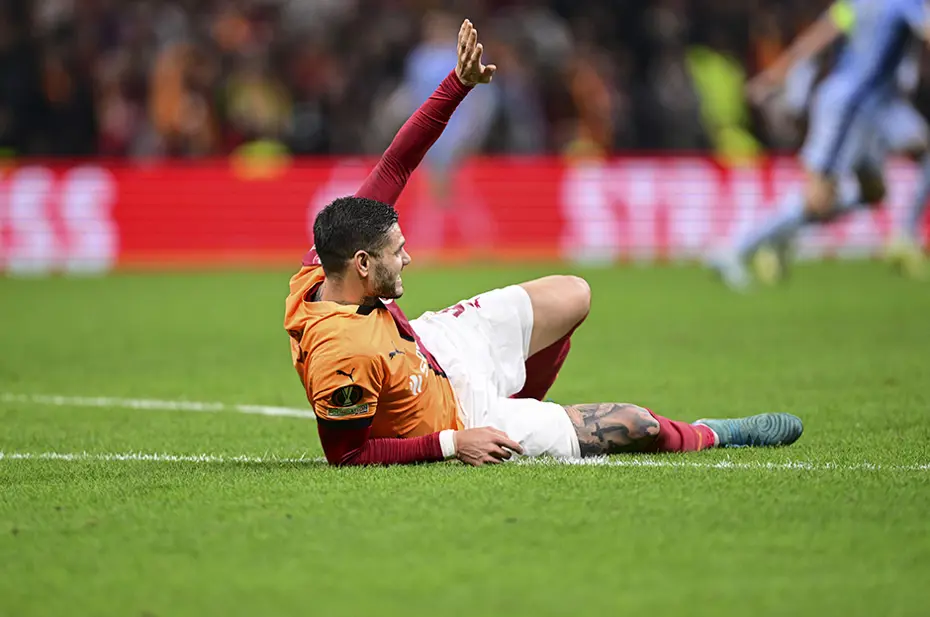 Icardi'nin gündem olan görüntüsü için açıklama geldi: Nasıl yürüyebiliyor? - 2