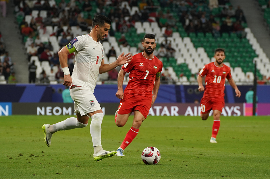 İran ilk maçta Filistin'i 4 golle geçti