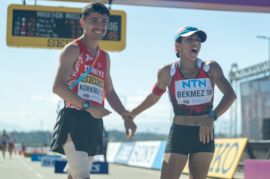 Karışık bayrak maraton yarışında milli atletler, Paris 2024 kotası aldı